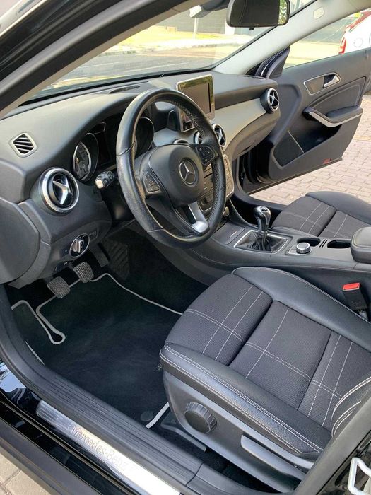 Mercedes-Benz GLA 180 d Urban – Nacional – 75.000 km – 1 Dono – IPO/Revisão Feitas — photo 3