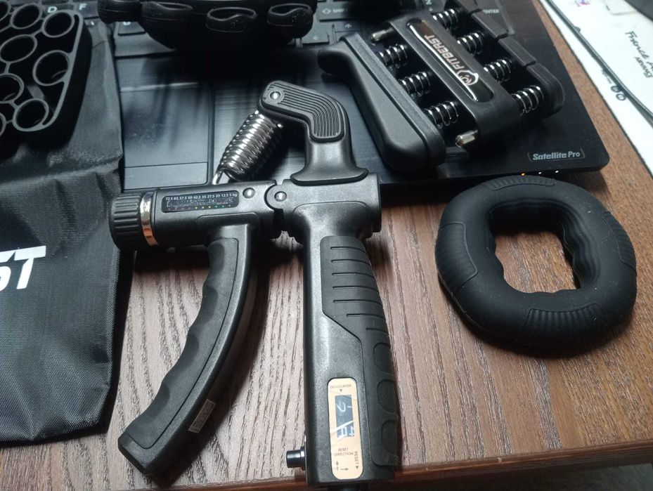 Kit Treino de Mão e Antebraço FitBeast (Grip Strength Pro) - NOVO