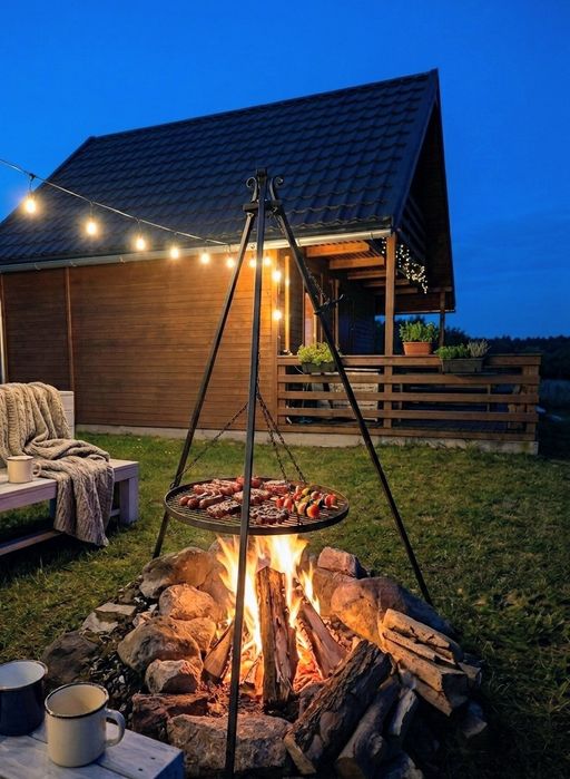 Chatka Nad Stawami –  domek nad wodą, wśród łąk gór, stawów i lasów,