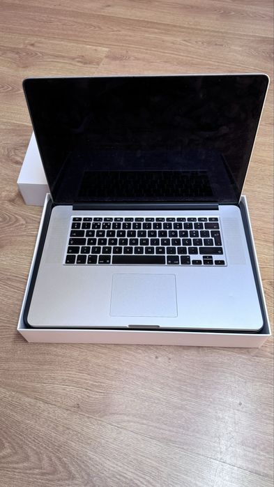 Mac book pro 15 “ ano 2014