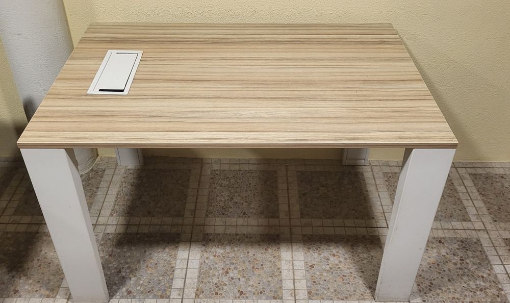 Mesa em Alumínio