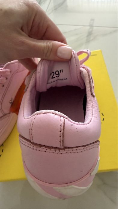 Off white оригінал кросівки дитячі 29р