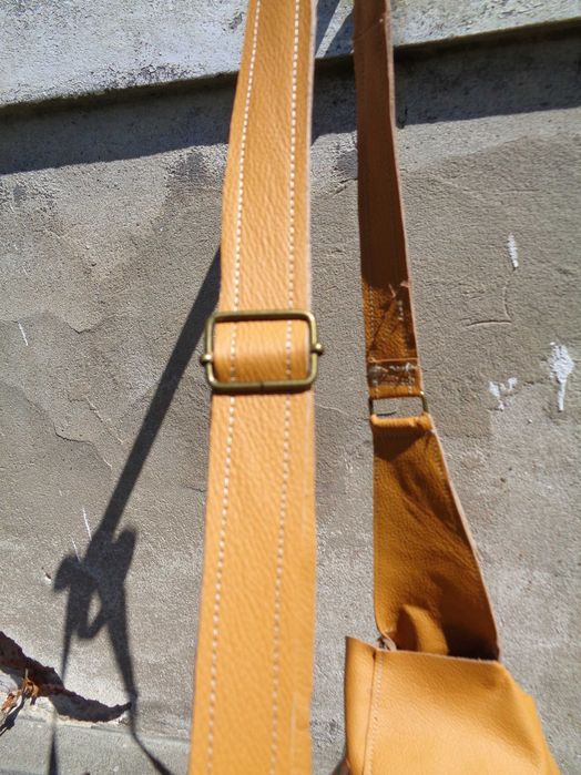 Artystyczna torebka skórzana z polnymi kwiatami.  Handmade