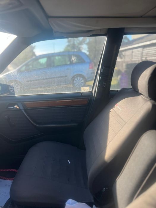Mercedes w124 2.0 D 75km