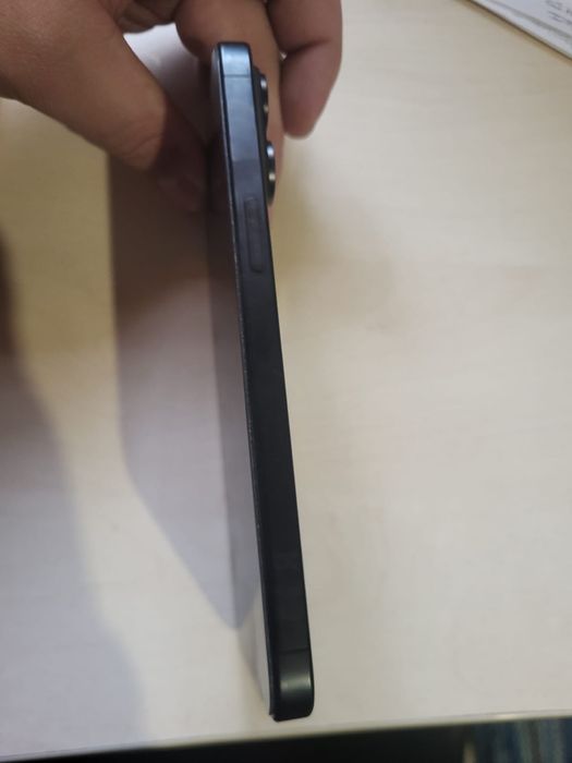 Продам айфон 15 Pro Max  256 блек титан, 85%