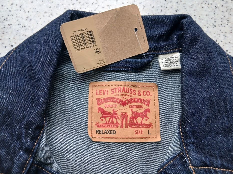 Levi's Embarcadero (L)
