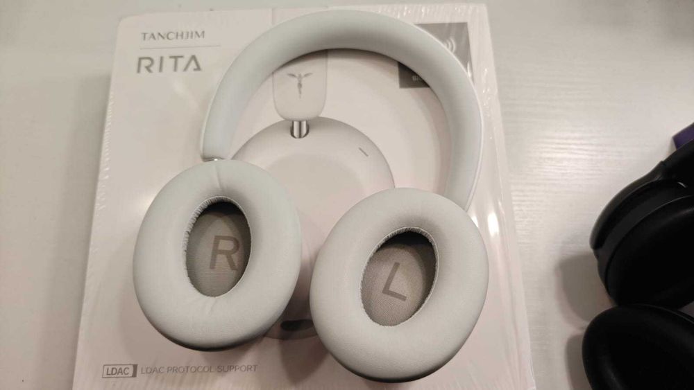 Беспроводные наушники TANCHJIM RITA — отличное состояние.