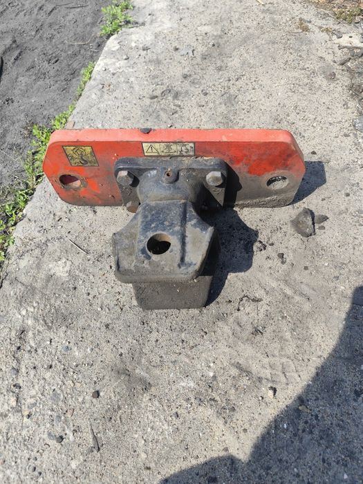 Zaczep przyczepy Manitou