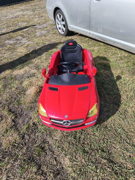 Samochód elektryczny Mercedes-Benz,