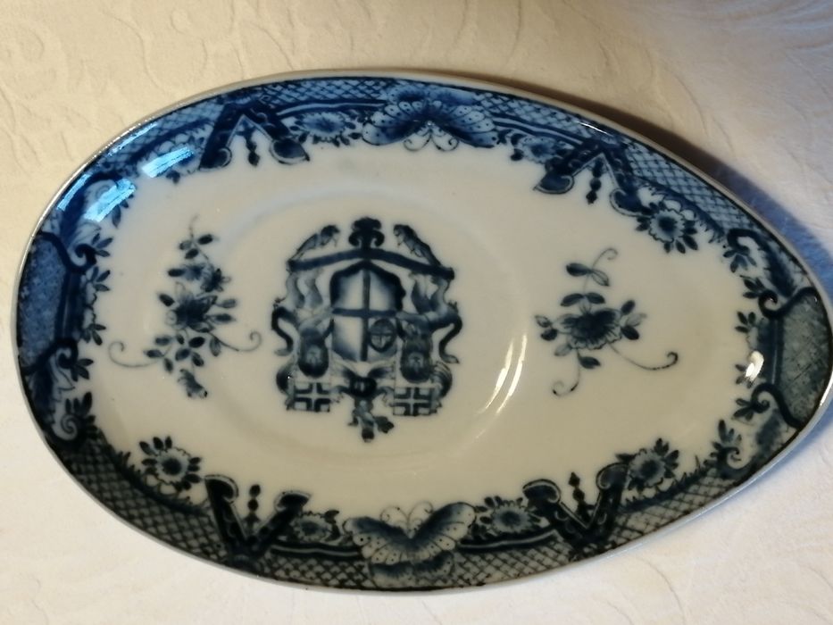 Molheira e prato Porcelana Chinesa séc.XX