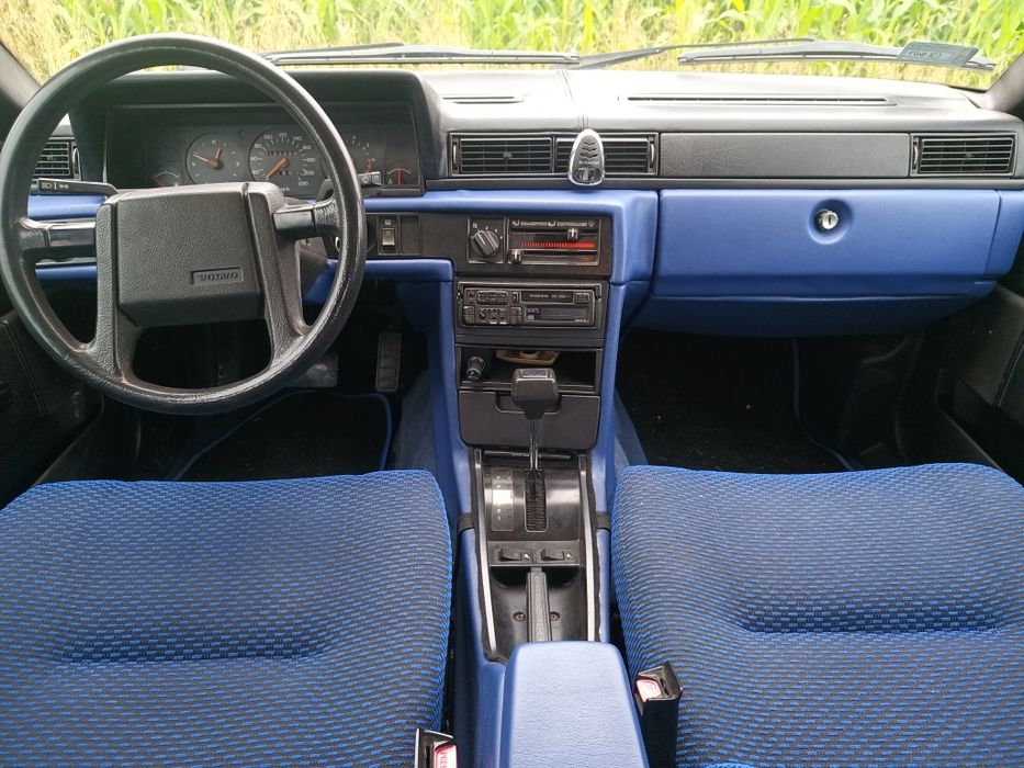 Ładne Volvo 740GL