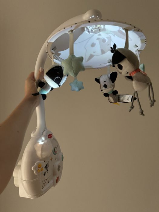 Музичний мобіль з проектором на ліжечко