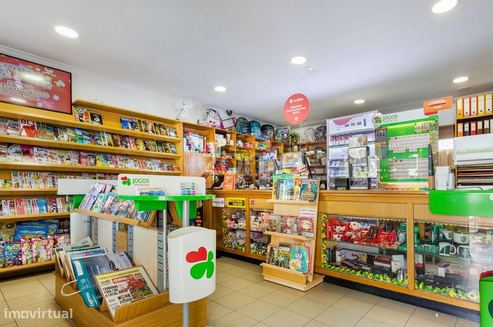 Espaço Comercial e Papelaria na Reboleira
