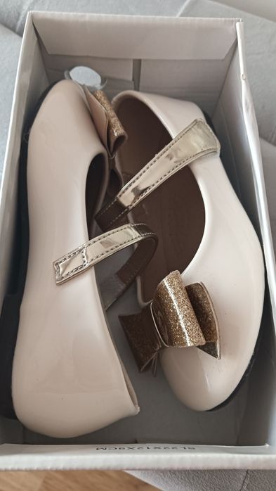 Sapatos menina -como novos