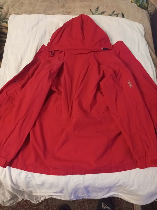 Вітровка чоловіча