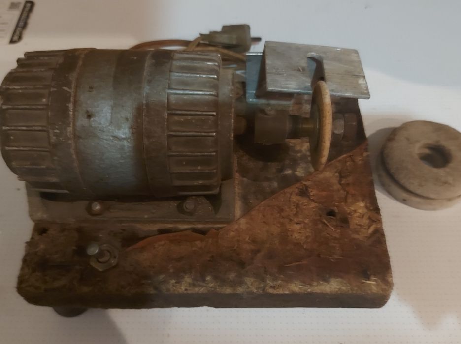 Точильный станок