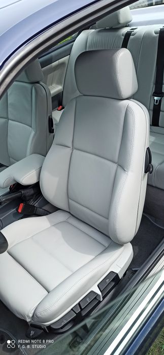 Tapicer naprawy  podsufitek foteli nowe  poszycia