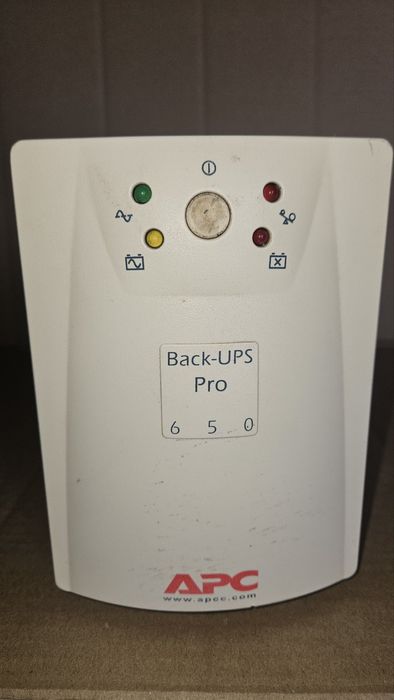 Безперебійник АРС Back-Ups Pro-650