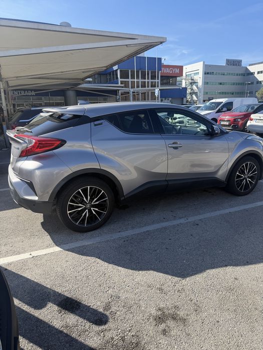 Toyota C-HR 1.8 Hybrid Dynamic / Luxury – 2017 — photo 3