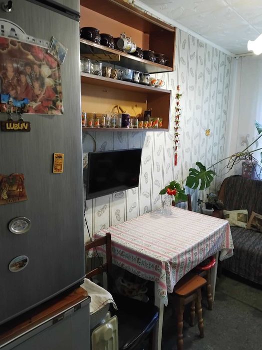 (3) Продам кімнату у гуртожитку на вул.Чехова 4698