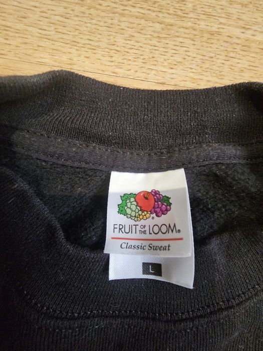 bluza z kultowym motywem Myszki Mickey
