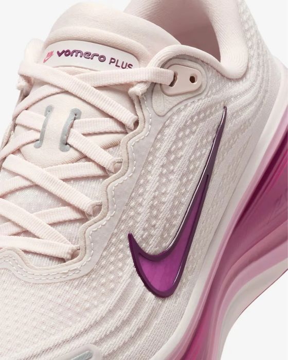 Оригінальні кросівки NIKE VOMERO PLUS (HV8154-602) | Нові!