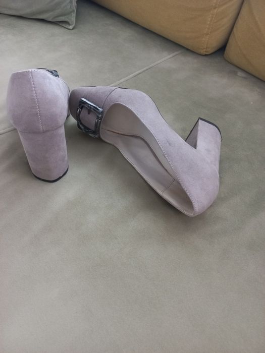 Buty damskie rozm.39