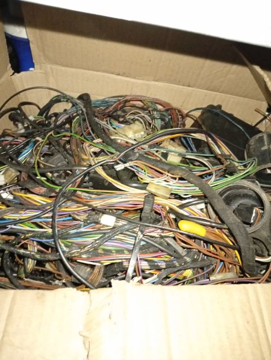 BMW E30 todo tipo de material