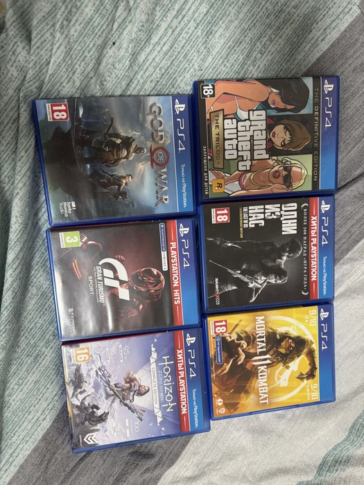 Нові ігрові ліцензійні диски на PS4 разом чі окремо