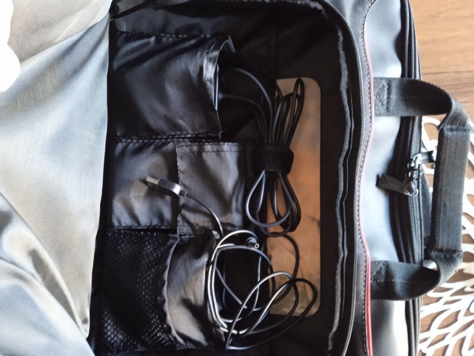 Laptop Lenovo komputer