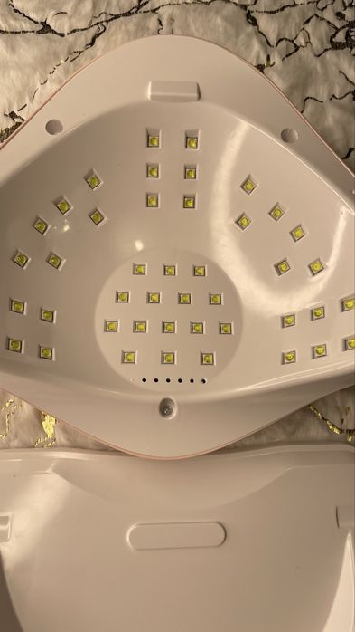 Lampa UV do paznkoci IVIT. Nowa.