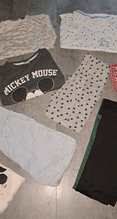 Ubrania dla dziewczynki