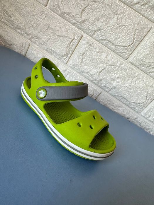 Crocs 24p C7 крокси шлепки сандалі босоніжки
