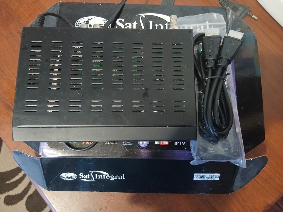 Супутниковий ресивер(тюнер) SAT INTEGRAL S-1228 HD + прошивка