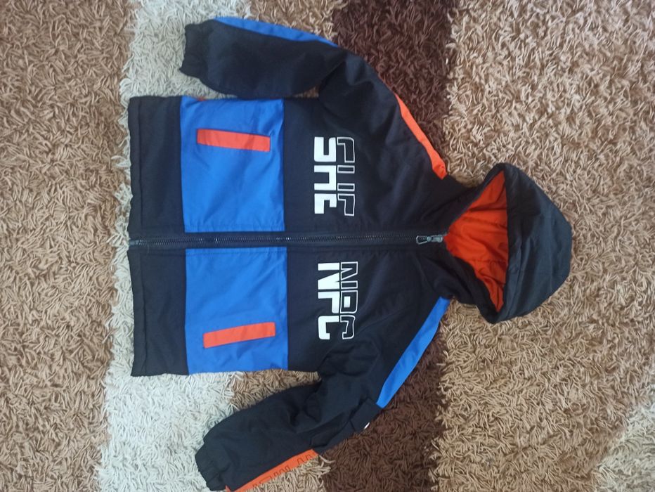 Осіння курточка для хлопчика