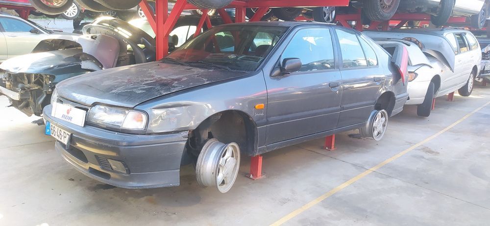 Nissan Primera P10
