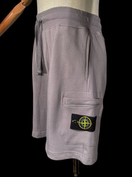 Чоловічий костюм stone island з шортами