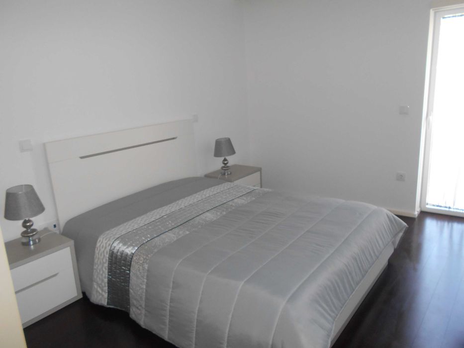 Magnífico T2 em condomínio fechado de luxo, com 2 piscinas, em Fão.