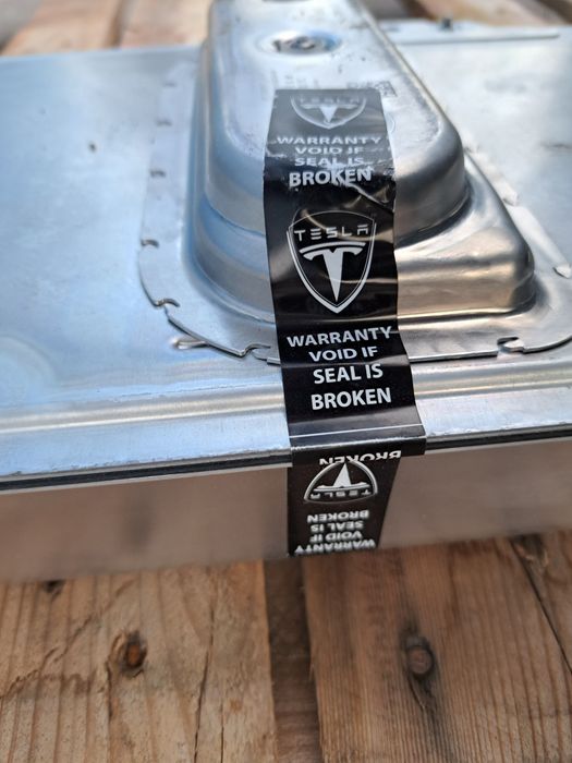 Конвектор СБ tesla model 3 55kw, чарджер