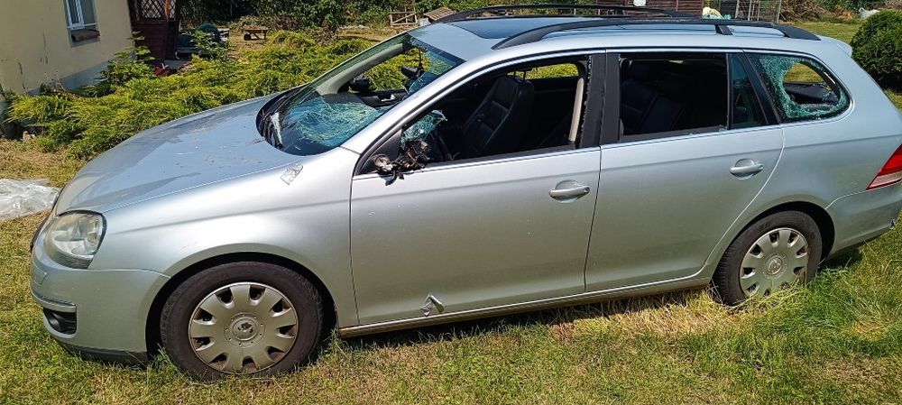 Sprzedam Golfa 5 variant 2.0 tdi