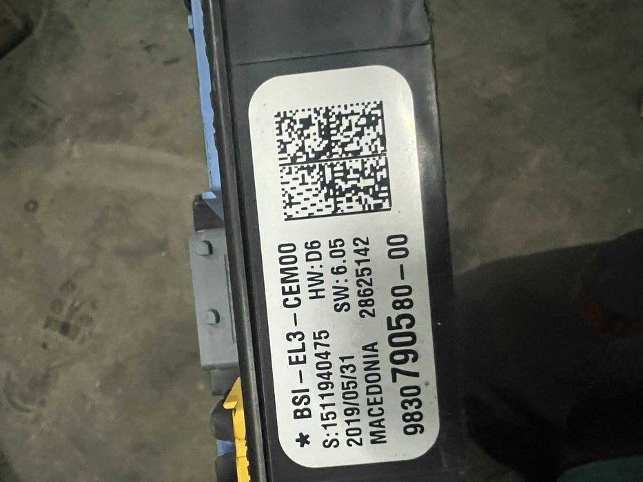 BSI SAM Caixa de Fusiveis Peugeot expert citroen Jumpy toyota proace