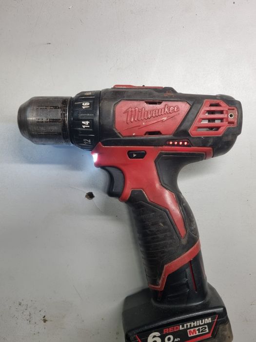 Wkrętarka Milwaukee M12 BDD