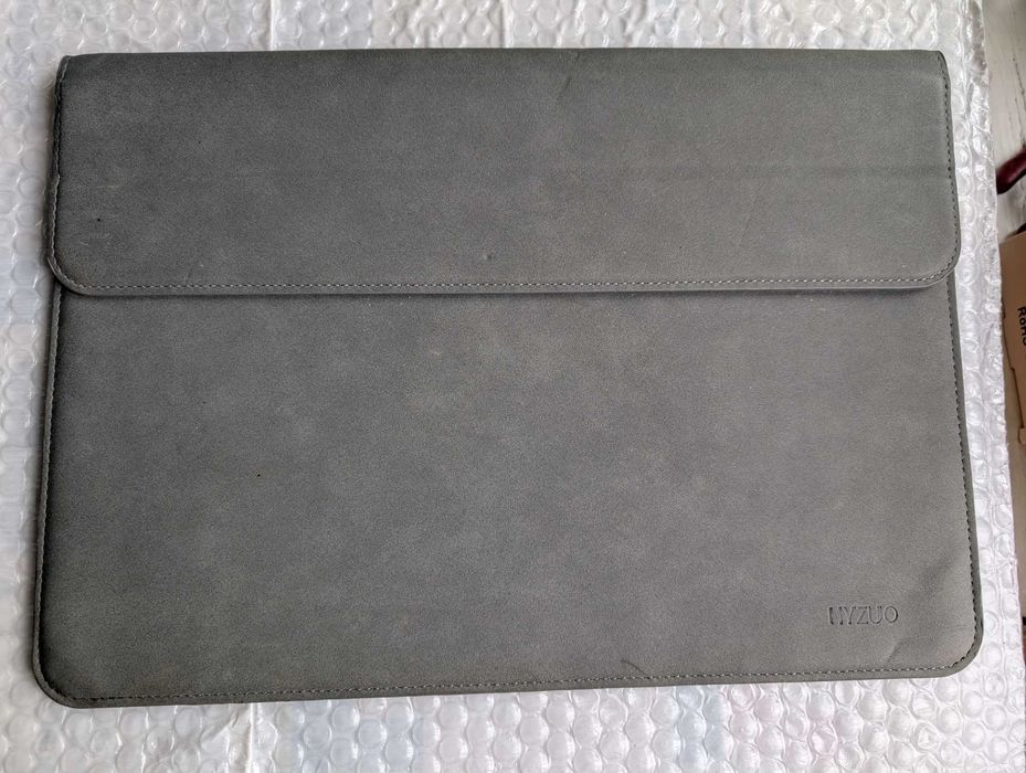 HYZUO чохол конверт для ноутбука  13 ( 14 macbook ) дюймів фірмовий якісний 35 cм на 23 см