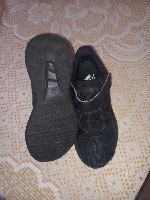 Sapatilhas Adidas 30,5