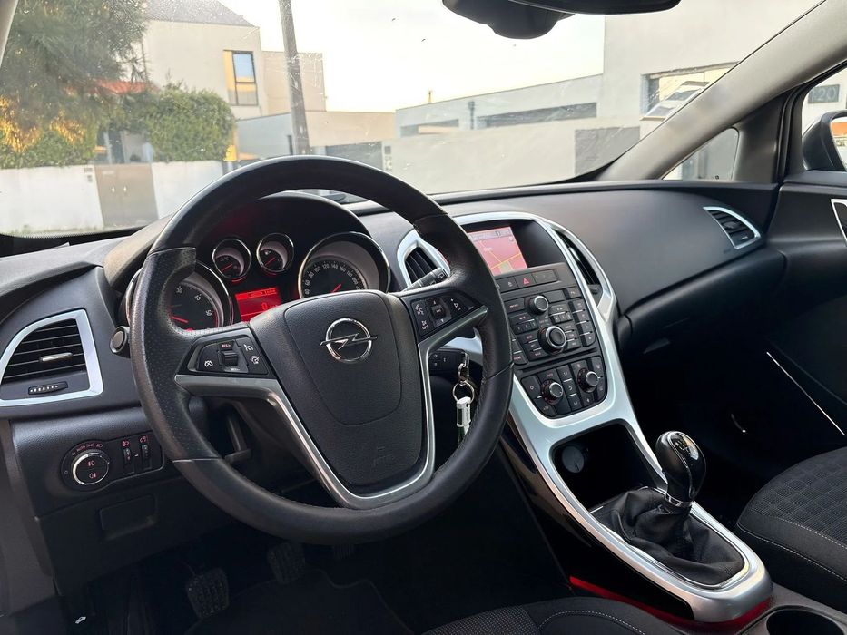 Opel Astra GTC