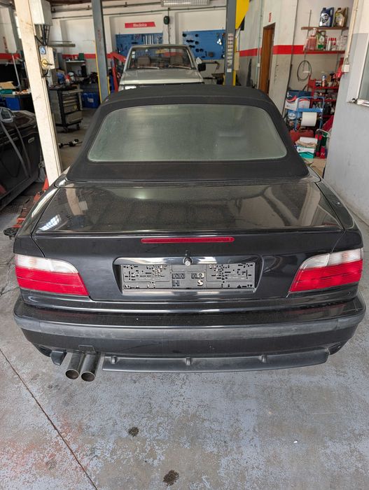 À venda: várias peças para o BMW E36 / 316i e M3 descapotável