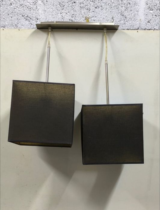 Candeeiro abajur de aplicação ao teto, medidas em foto no anúncio