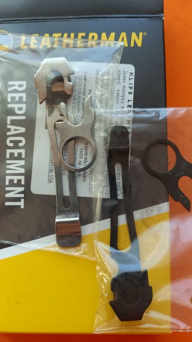 Клипса с кольцом на мультитул Leatherman черная. Оригинал. (новые)