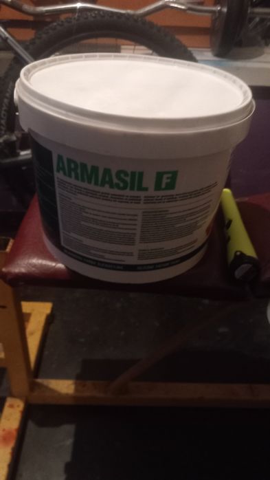 Farba silikonowa elewacyjna 10l