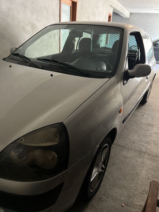 Renault clio 1.5 2 lugares